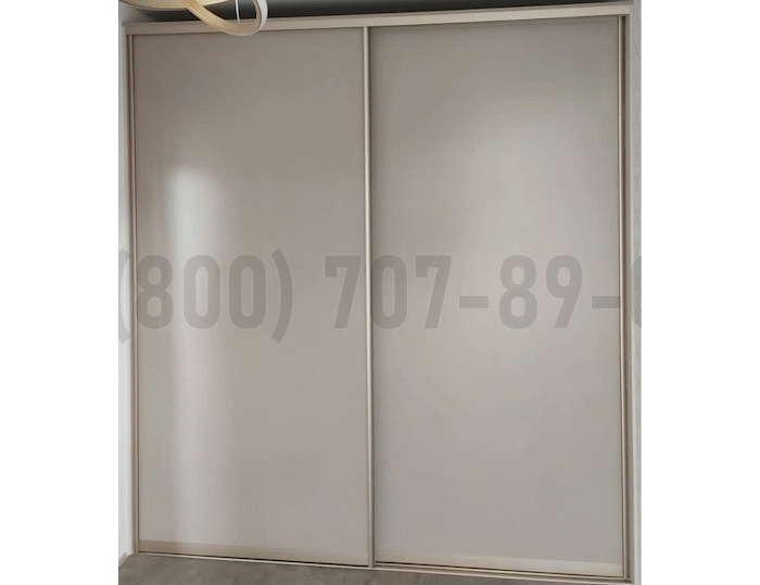 Шкаф цвета слоновая кость в Ступино